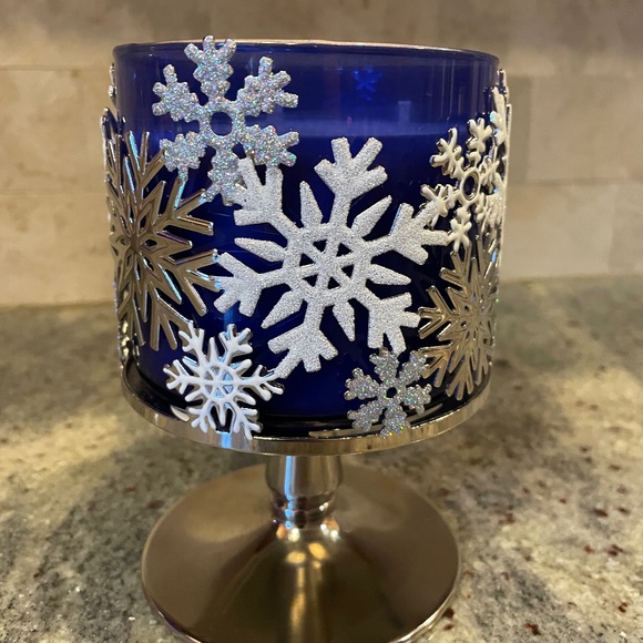 Bath & Body Works HAPPY HANUKKAH 3-Wick Jelly Donut Scent Candle & Stand NEW - Picture 11 of 12